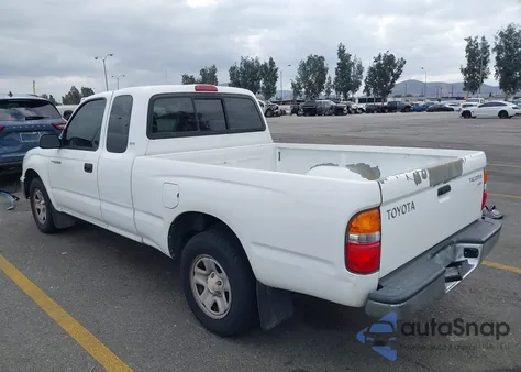 2003 Toyota Tacoma from USA, damaged, VIN 5TEVL52N53Z184035